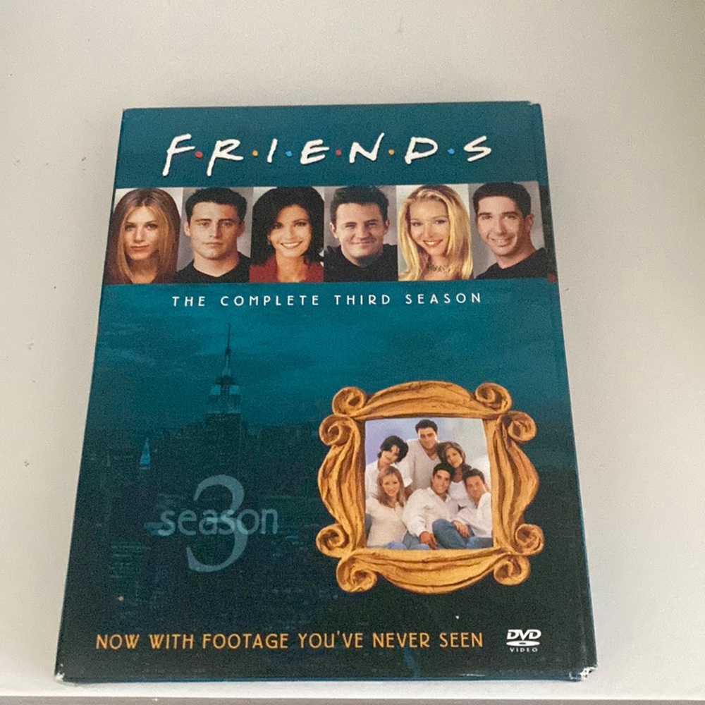 Friends season 3 DVDs